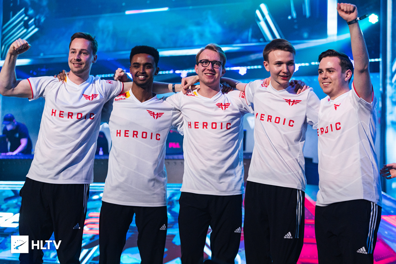 上渐渐掉队 上渐渐掉队