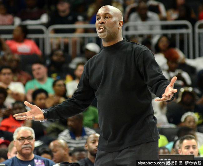 杨瀚森先卡 杨瀚森先卡