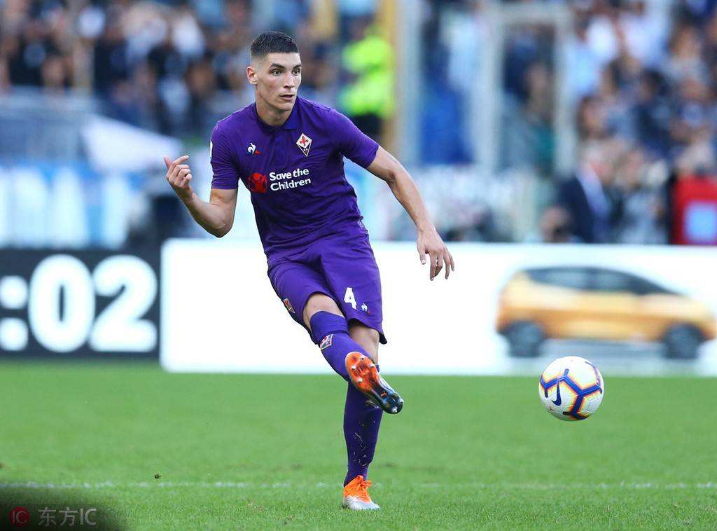 禁区近门柱 禁区近门柱